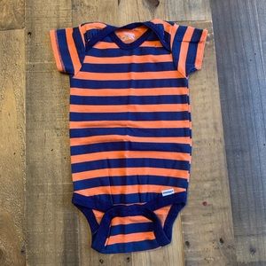 3 for $10 / Gerber striped onesie (12 M)